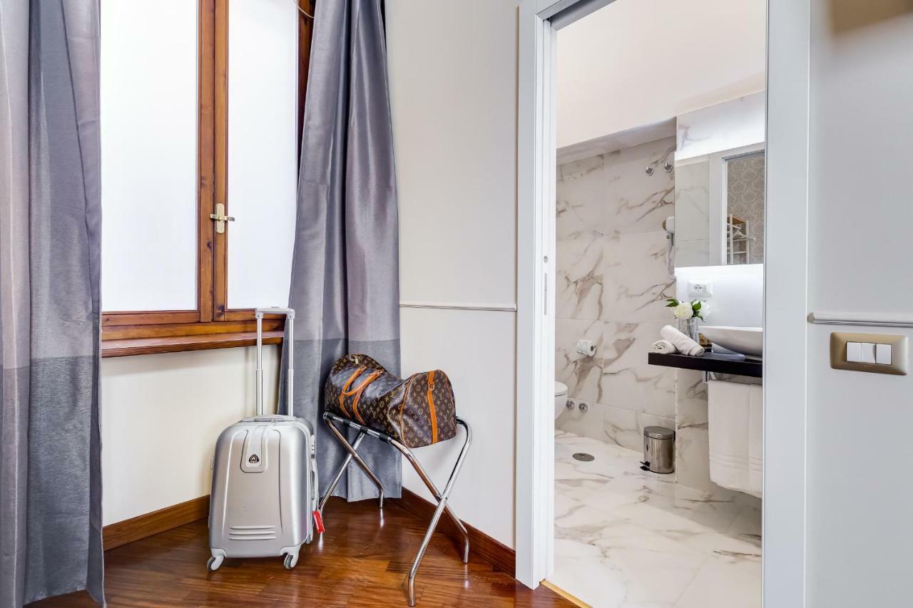 Trevi Private Suites By Premium Suites Collection Рим Экстерьер фото