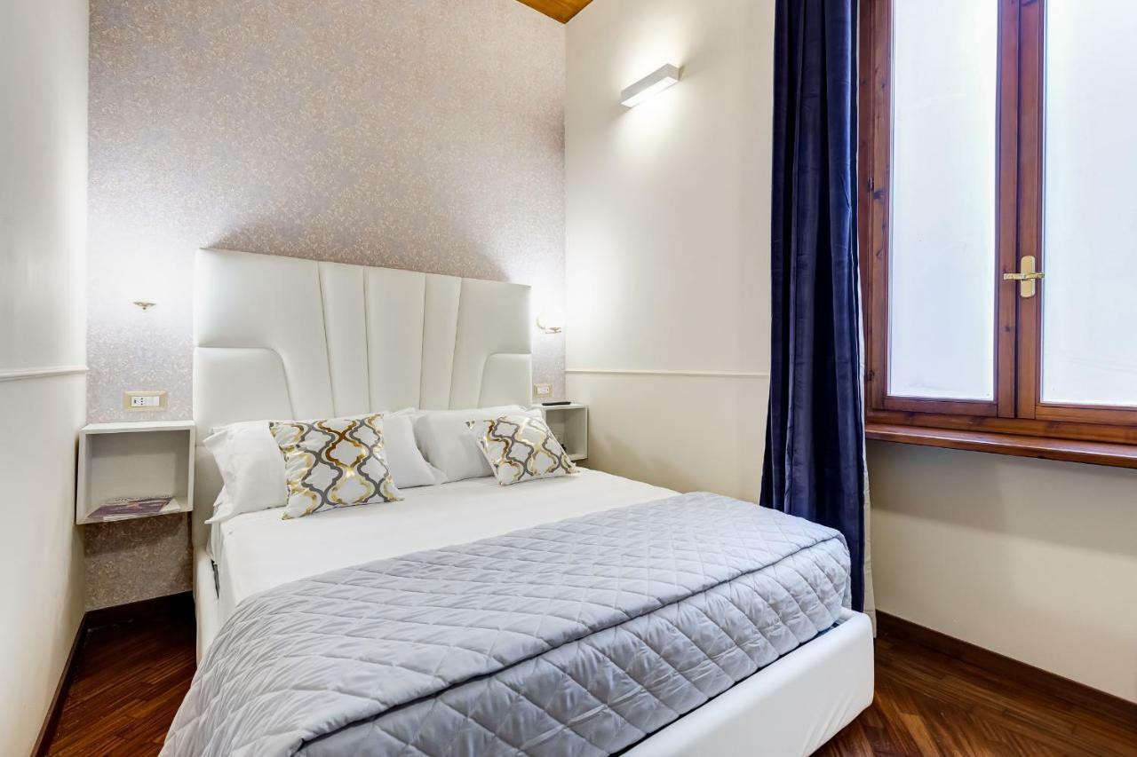 Trevi Private Suites By Premium Suites Collection Рим Экстерьер фото