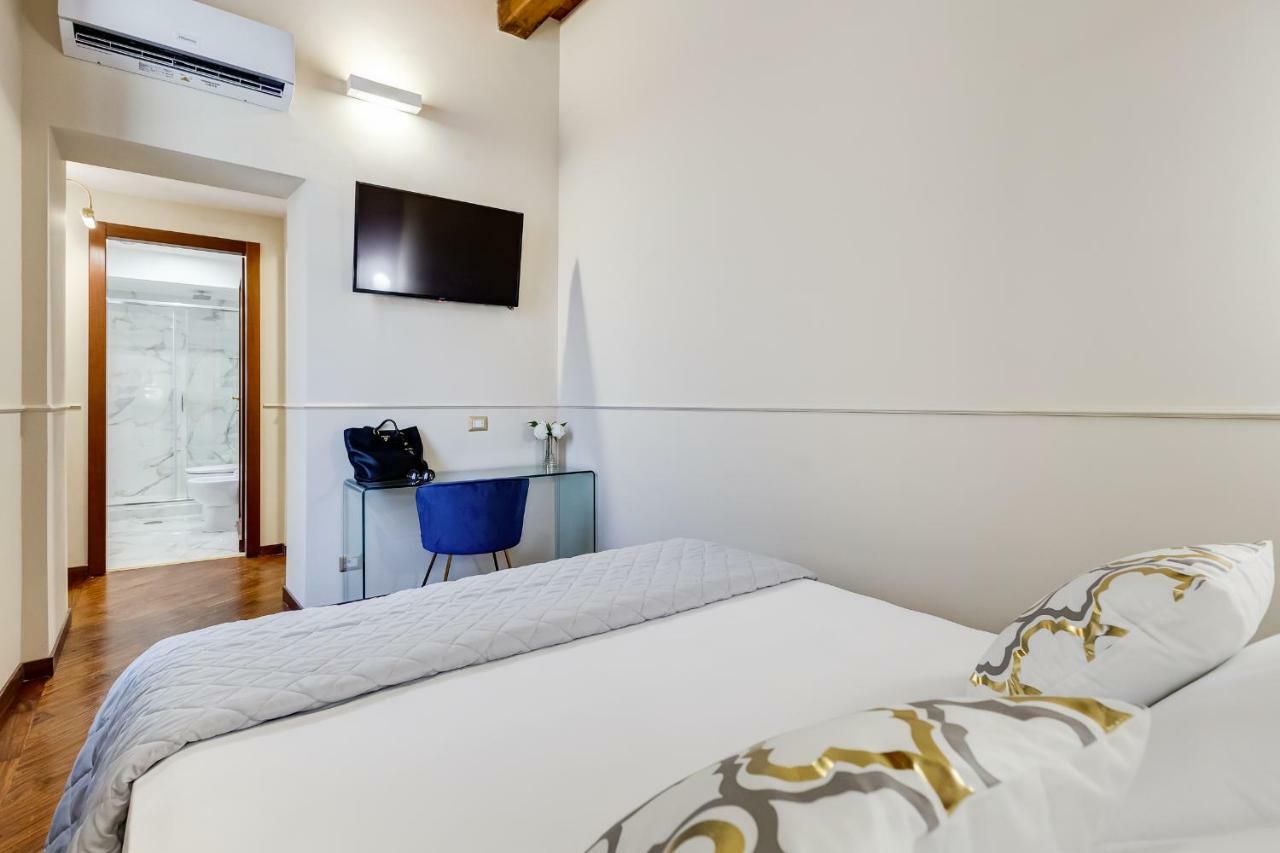 Trevi Private Suites By Premium Suites Collection Рим Экстерьер фото