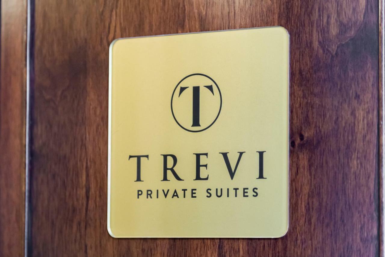 Trevi Private Suites By Premium Suites Collection Рим Экстерьер фото